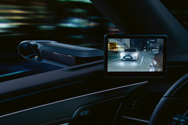 Lexus uvádí na evropský trh virtuální zrcátka. Prozatím pro model ES
