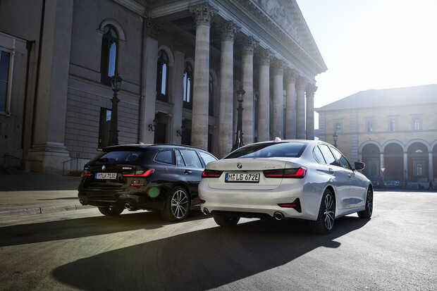 BMW v létě zařadí do nabídky čtyři verze plug-in hybridní řady 3