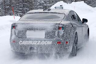 Bude Jaguar XJ první elektromobil sázející na čtyři motory?