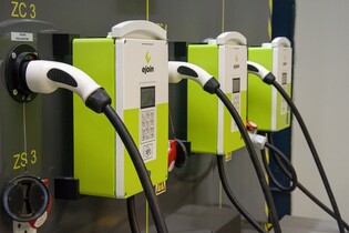 Nabíjení u ejoin bude do konce dubna zdarma, už letos nabídne 200 nabíjecích stanic