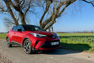 Test Toyota C-HR – Když teenager dospívá