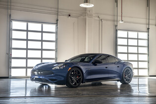 I Karma Automotive bude nabízet elektromobil. Vrcholná verze má mít dojezd až 643 km