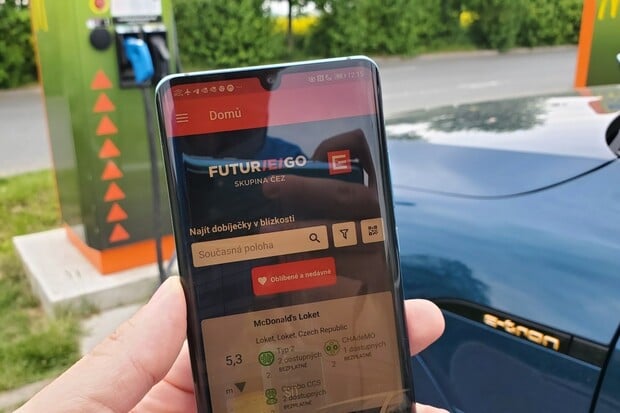 ČEZ spouští zahraniční dobíjecí roaming i pro flotily