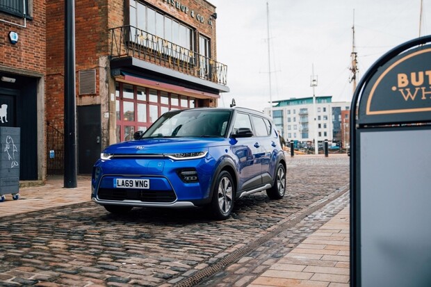 Kia omladila elektrický model e-Soul. Je chytřejší a přitom levnější