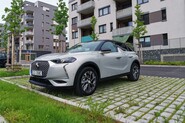 Test Řídili jsme nový elektromobil DS 3 Crossback E-Tense. Jaký je? – První jízdní dojmy