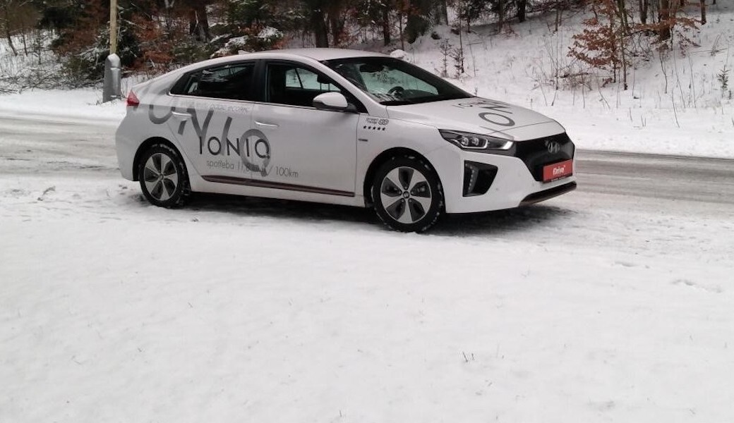 Jak si vede Hyundai Ioniq Electric v zimním provozu