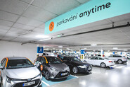 V Praze startuje parkování sdílených aut v obchodních centrech zdarma