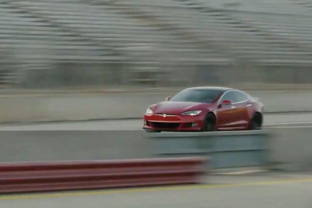 Tesla představila šílený Model S Plaid. Jede přes 300 km/h a má dojezd 800 km