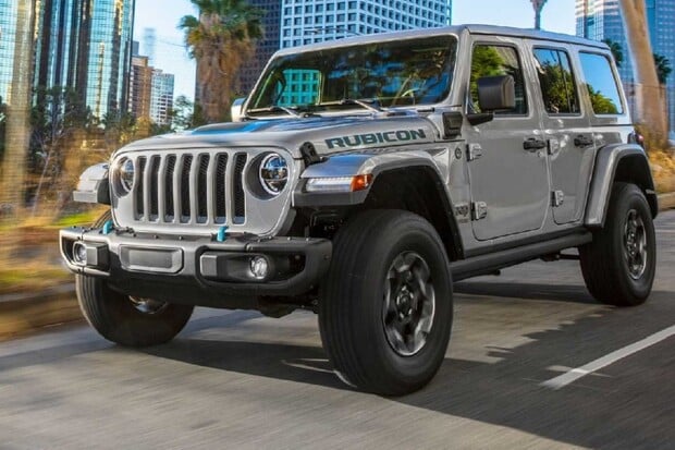 Jeep spouští prodej hybridního Wrangleru 4xe. Česko zatím musí počkat