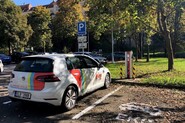 E.ON otevřel v Českém Krumlově tři dobíjecí stanice pro elektromobily