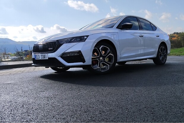 Škoda Octavia RS iV 