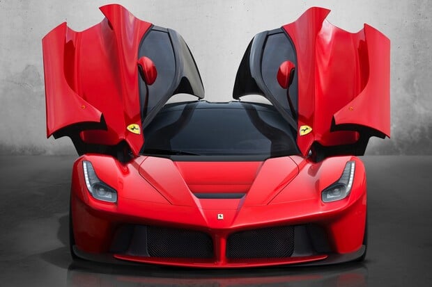Ferrari chce elektromobil. Elektrický supersport může být ziskový, říká Marchionne