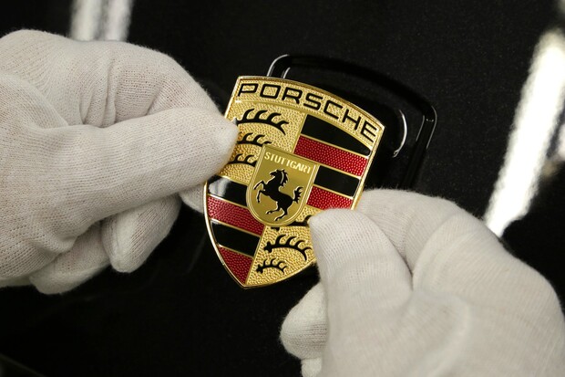 Porsche řeší dilema ohledně autonomního řízení