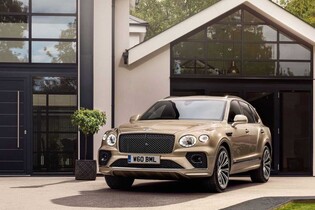 Hybridní Bentley Bentayga dostalo facelift. Nejvíce si polepšila výbava