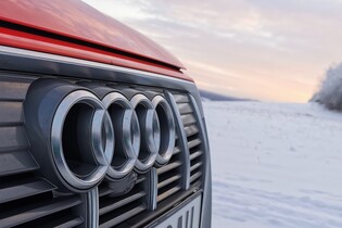 Lov na Audi Q6 e-tron pokračuje, podařilo se vyfotit interiér