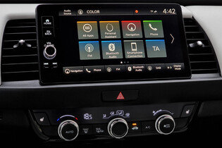 Honda Jazz e:HEV a její chytré technologie