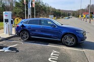 Test Elektrický Mercedes-Benz EQC na dálnici. Jaký má skutečně reálný dojezd?