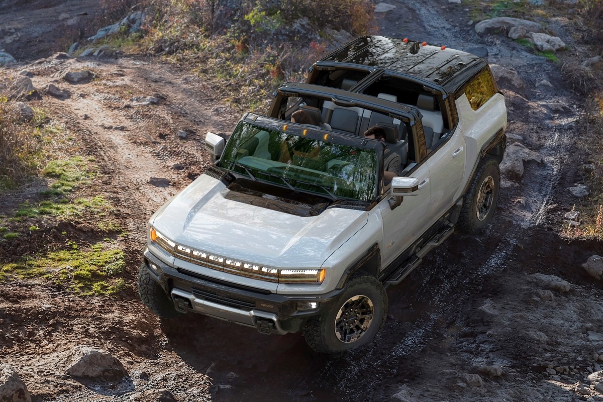 Hummer EV SUV vyjede i v levnější verzi, na tu si však počkáme | fDrive.cz