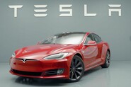 Tesla Model S si drží hodnotu dvakrát lépe než konvenční vozy