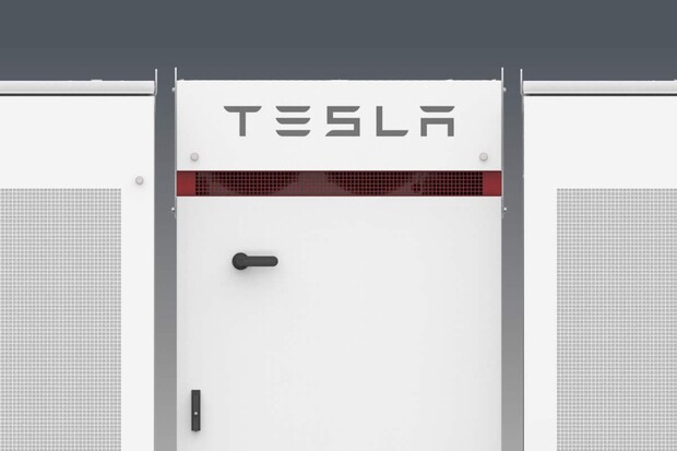 Tesla do evropské továrny investuje až 4 miliardy eur