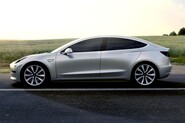 Tesla Model 3 se dále odhaluje. Co vše víme?