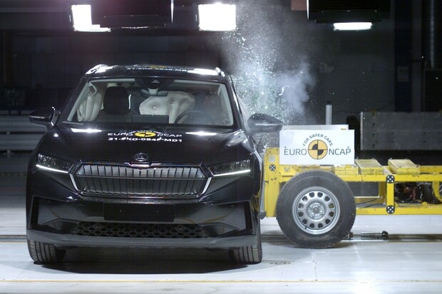 Škoda Enyaq iV v crash testu Euro NCAP: bez ztráty hvězdičky