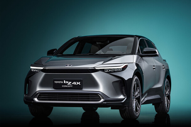 Toyota ukázala koncept elektrického crossoveru. Nese označení bZ4X