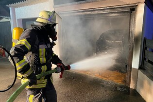 Další zbořený mýtus. Elektromobily hoří řádově méně často než ostatní vozy