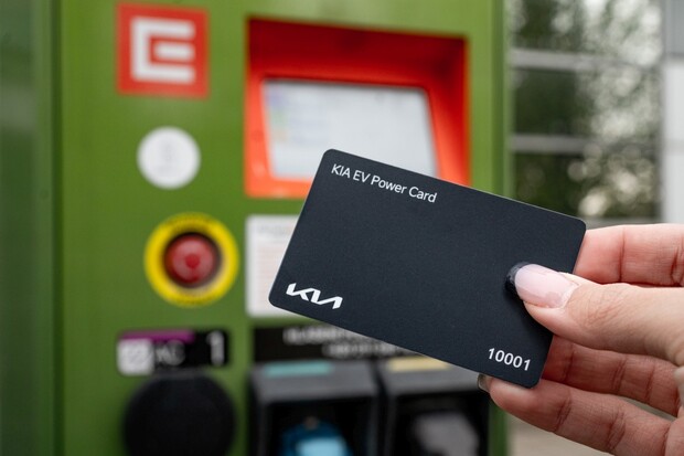 Kia zveřejnila ceník EV Power Card. Můžete nabíjet za 3,50 Kč i bez paušálu!