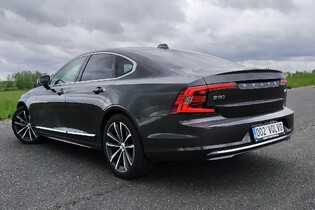 Volvo S90 B6 AWD (2021)