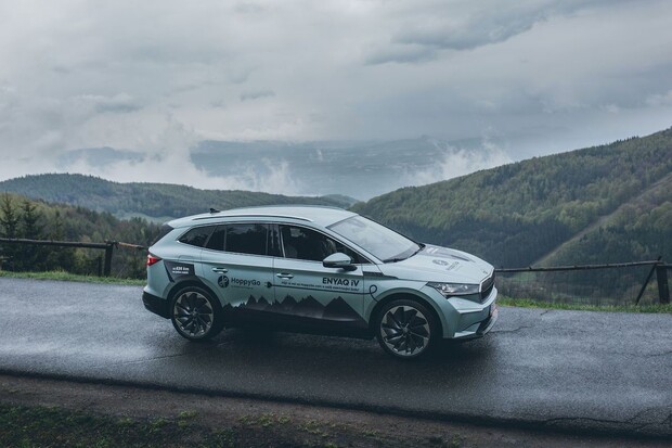 Léto bylo žněmi pro carsharing. Jen na HoppyGo vydělali Češi přes 10 milionů Kč