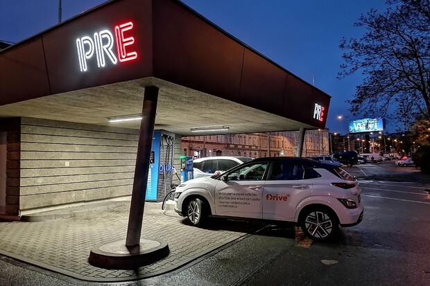 Podívejte se, kde PRE postaví další rychlonabíjecí stanice