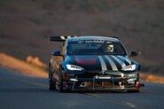 První medaile pro Teslu Model S Plaid: vítězství ve třídě na Pikes Peak