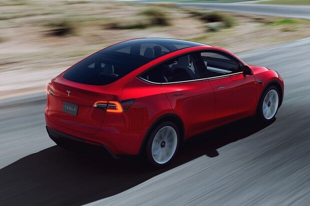 Tesla opět měnila ceny; Model Y je levnější, než Model 3