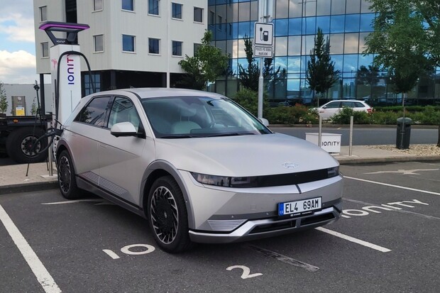 Ostrý Hyundai Ioniq 5 N se stane skutečností. Dokazují to aktuální testy vozu