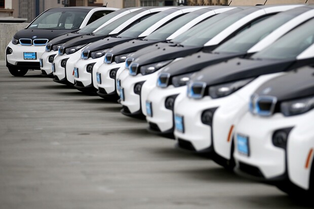 10 nejprodávanějších elektromobilů a plug-in hybridů za listopad