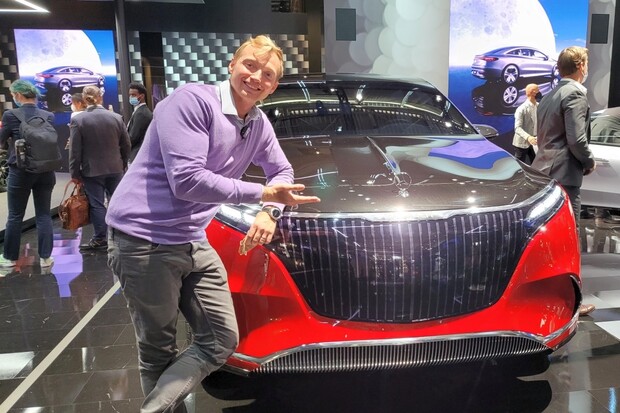 Mercedes-Maybach EQS živě z Mnichova. Ohromení každým detailem