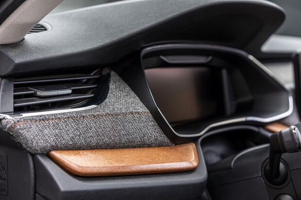 Škoda Auto chce jít v ekologii ještě dál, zkoumá biologické suroviny do interiérů