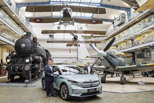 Proč patří už nyní elektromobil Enyaq iV podle Škoda Auto do muzea k veteránům? 