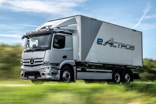 Těžké ampéry. Mercedes-Benz zahájil výrobu kamionu eActros