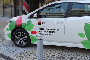 Komerční banka chystá obrovský nákup elektromobilů