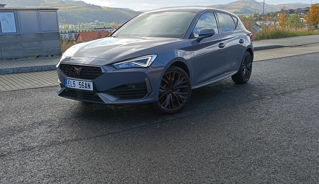 Cupra Leon e-Hybrid (2021)