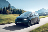 Deset let vývoje solárních aut končí insolvencí. Sono Motors prodává své know-how