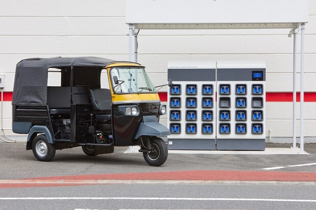 Honda v roce 2022 spustí v Indii službu sdílení akumulátorů pro elektrické taxíky