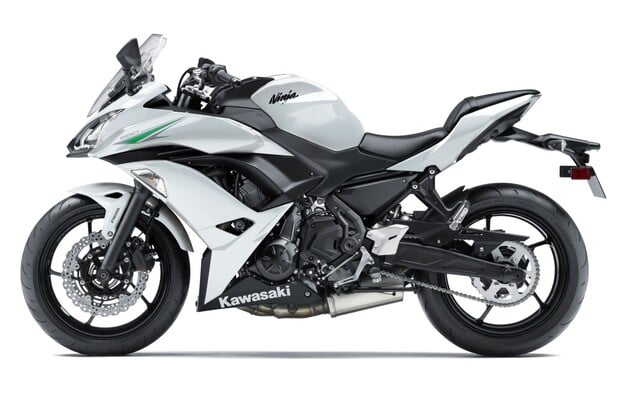 Kawasaki uvede napřesrok tři nové elektrocykly