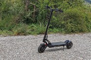 Test Kaabo Mantis 10 Plus – Je to koloběžka, nebo elektrická motorka?