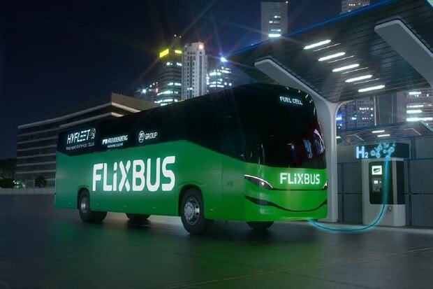 Společnost Flix Bus hodlá do tří let nasadit do provozu vodíkový autobus