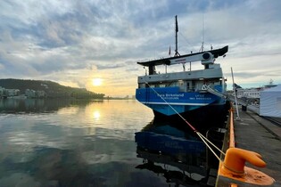 V Norsku vyplula do ostrého provozu autonomní elektroloď