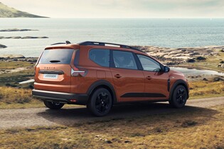 Dacia chystá konkurenta pro Škodu Octavii Combi. Převálcovat ji má nejen cenou