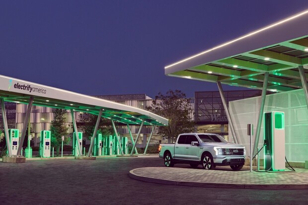 U nabíječek už se nebudete muset jen nudit